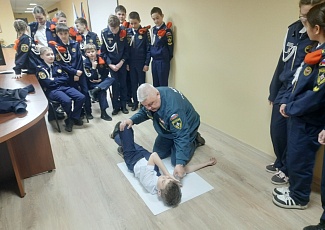 Умей оказать первую помощь!