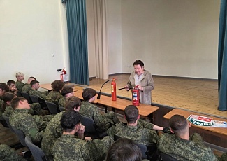 Занятия по пожарной безопасности для курсантов военно-исторических сборов «Армата»