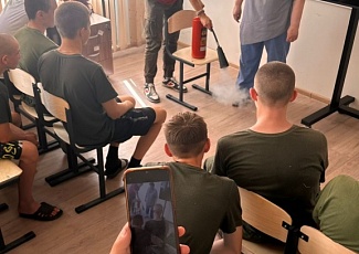 В Белгородской области завершились военно-патриотические сборы «Время юных героев»
