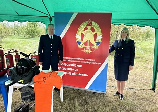В Новооскольском округе прошли тактические учения по ликвидации ландшафтных и лесных пожаров